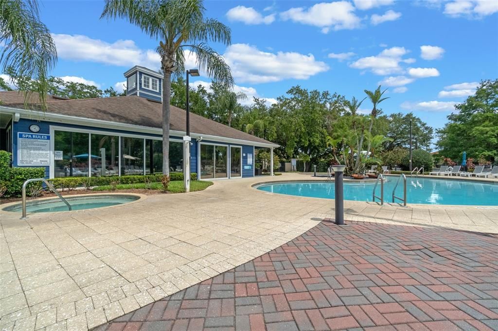 На продажу: $288,999 (3 спален, 2 ванн, 1300 Квадратных фут)