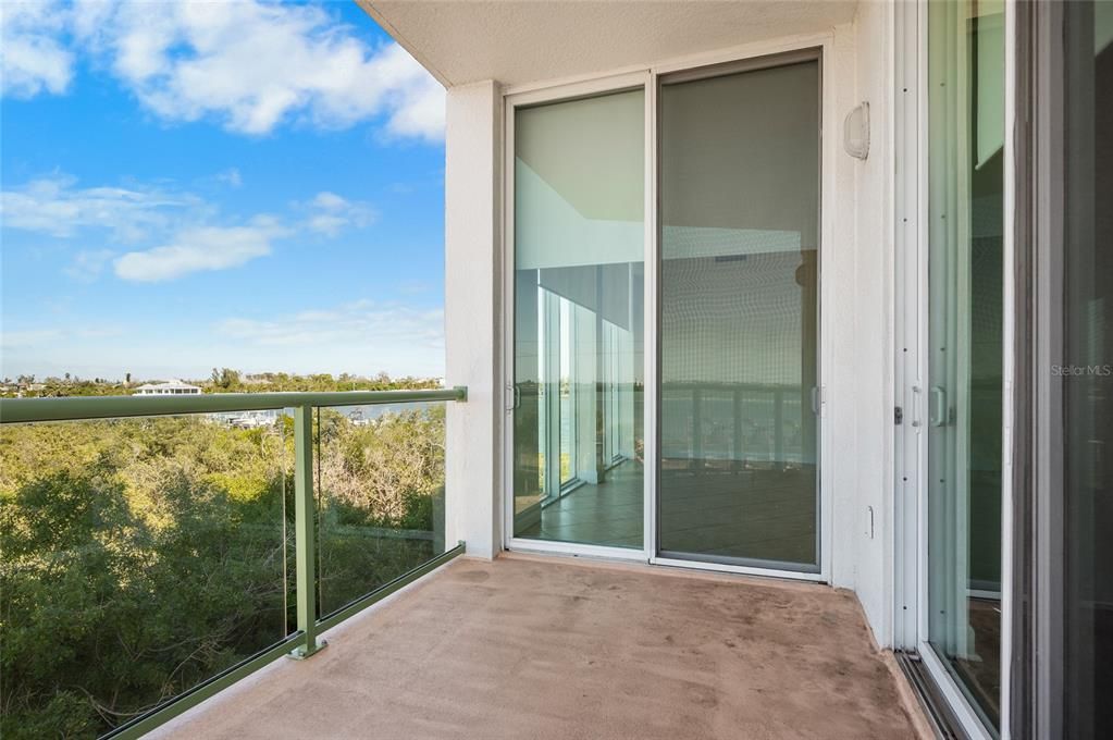 For Rent: $2,600 (3 beds, 2 baths, 1686 Square Feet)