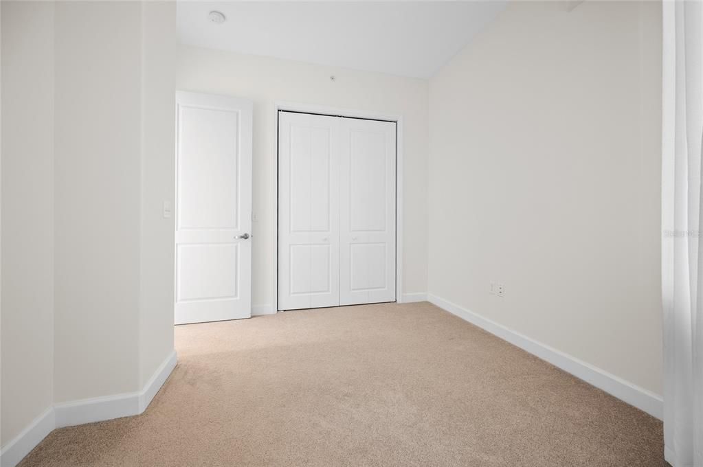 For Rent: $2,600 (3 beds, 2 baths, 1686 Square Feet)