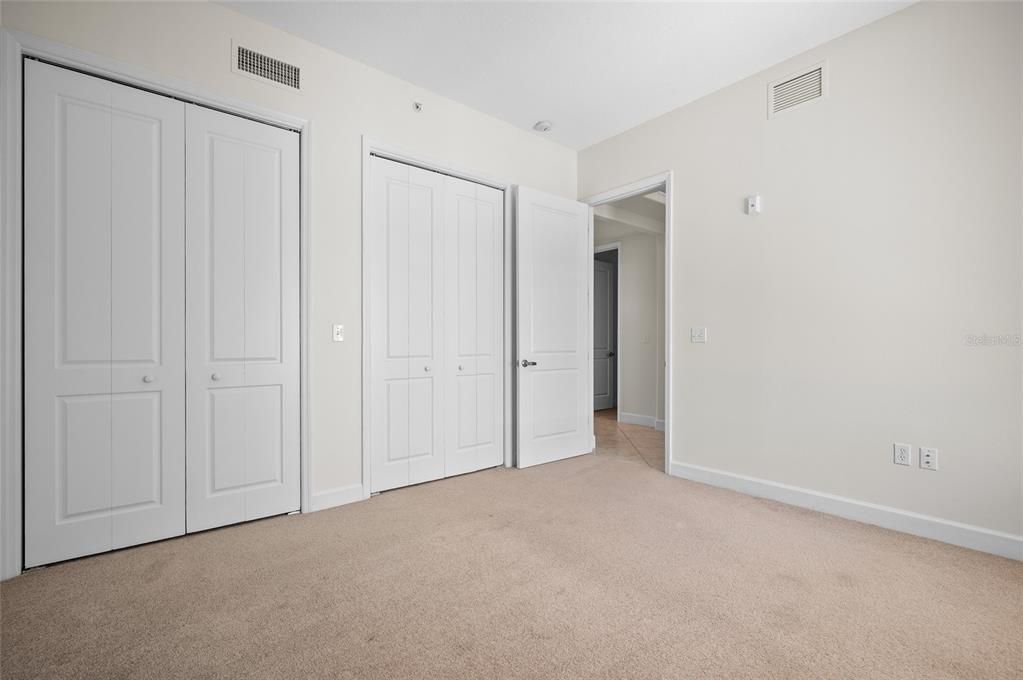 For Rent: $2,600 (3 beds, 2 baths, 1686 Square Feet)