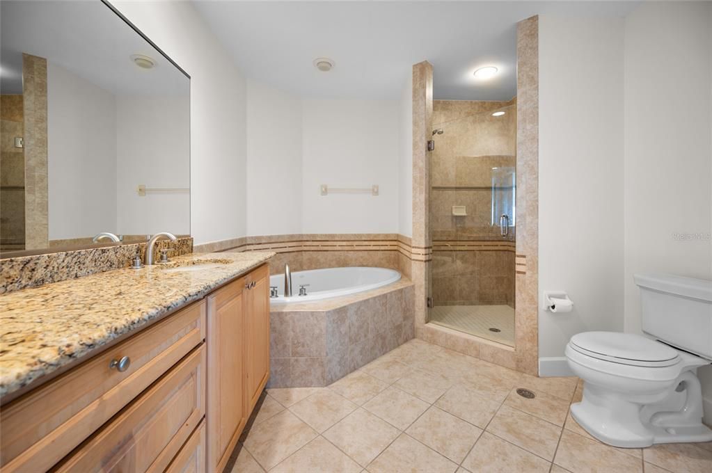 For Rent: $2,600 (3 beds, 2 baths, 1686 Square Feet)