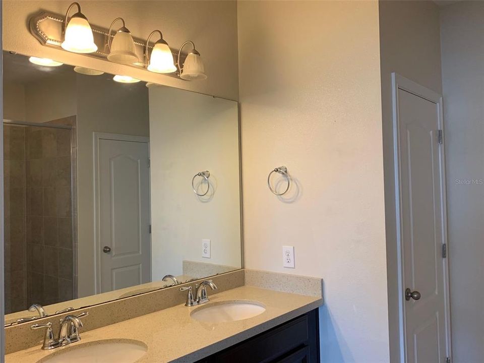 出租: $2,800 (4 贝兹, 3 浴室, 2168 平方英尺)