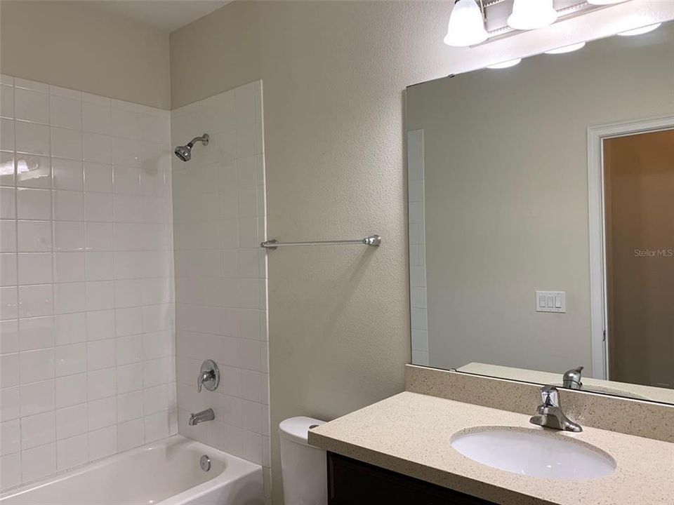 出租: $2,800 (4 贝兹, 3 浴室, 2168 平方英尺)