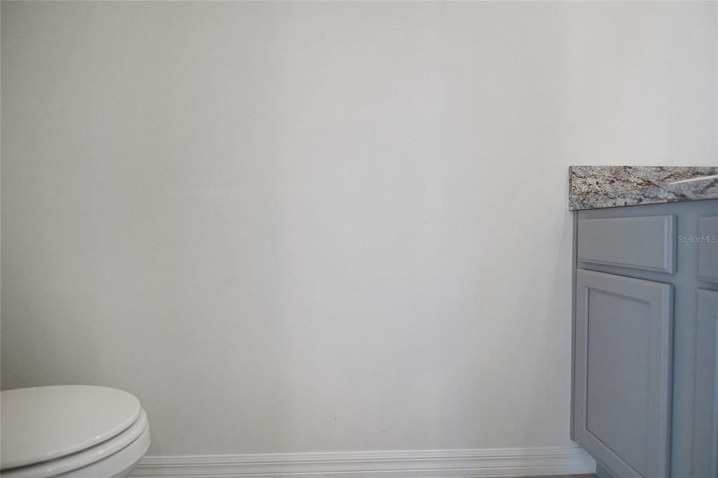 В аренду: $2,100 (4 спален, 2 ванн, 2078 Квадратных фут)