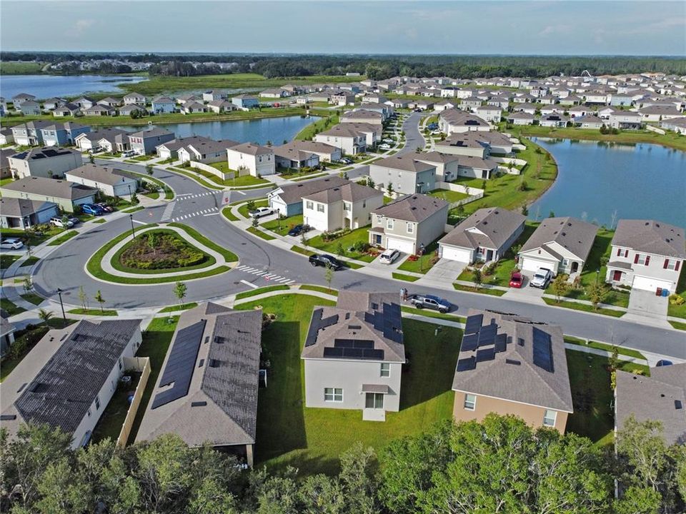 В аренду: $2,100 (4 спален, 2 ванн, 2078 Квадратных фут)