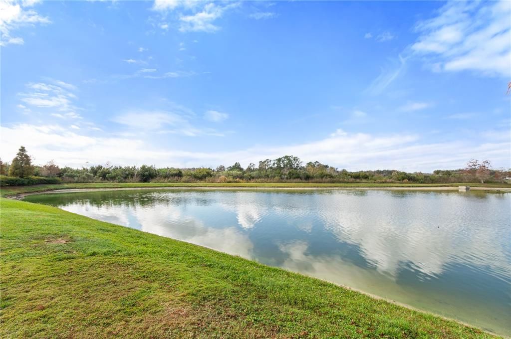 For Sale: $399,900 (6 beds, 3 baths, 2696 Square Feet)