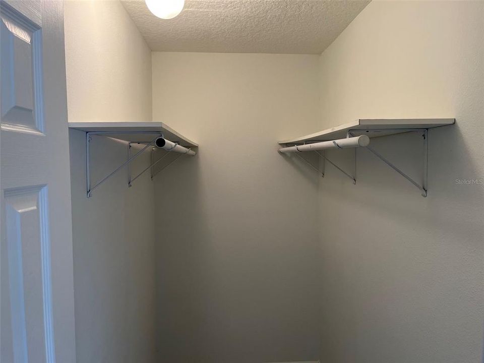 В аренду: $1,675 (2 спален, 2 ванн, 950 Квадратных фут)