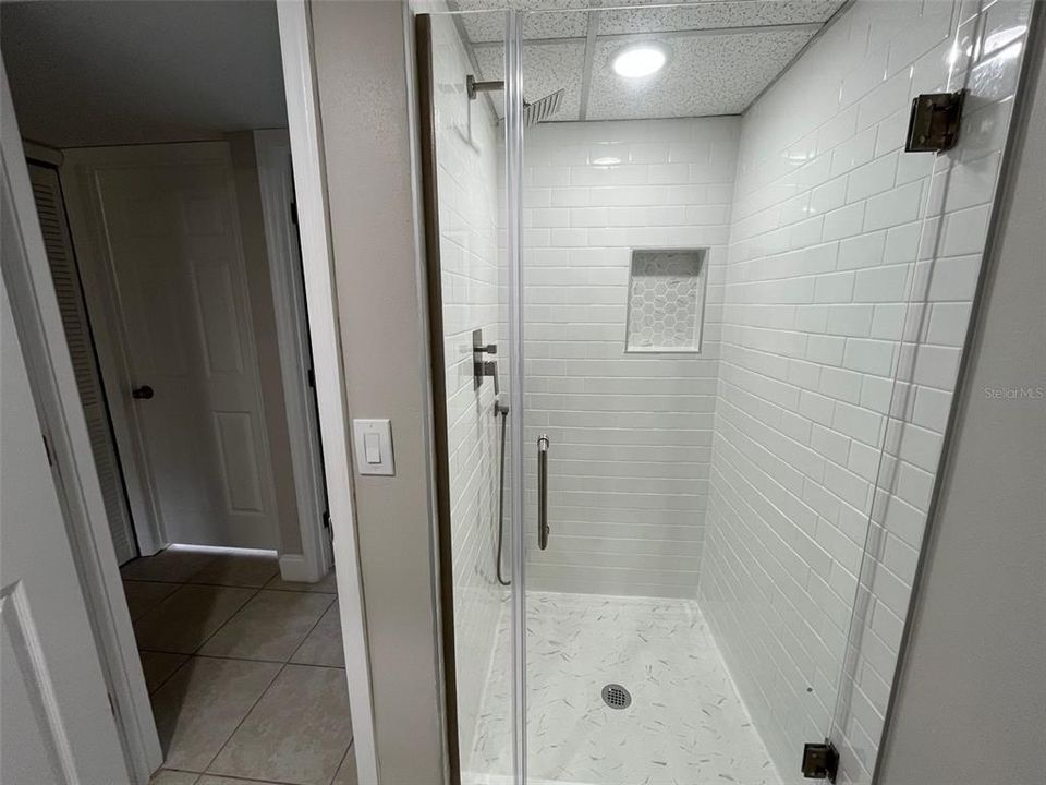 В аренду: $1,675 (2 спален, 2 ванн, 950 Квадратных фут)