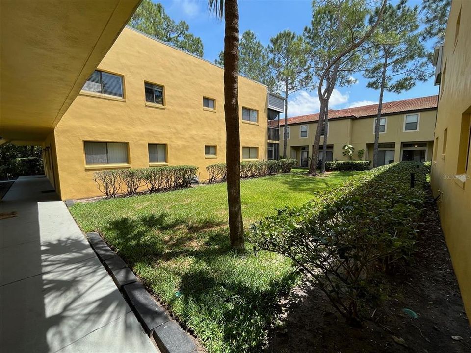 В аренду: $1,675 (2 спален, 2 ванн, 950 Квадратных фут)