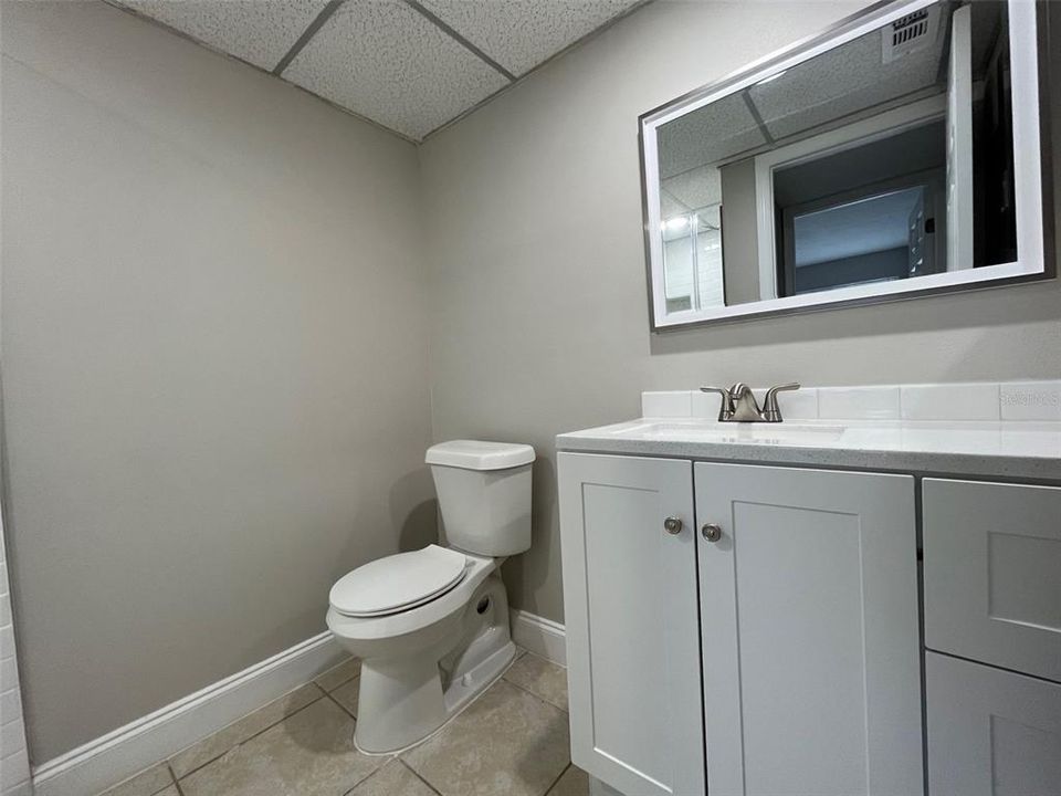 В аренду: $1,675 (2 спален, 2 ванн, 950 Квадратных фут)