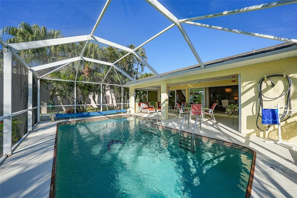 En Venta: $525,000 (3 camas, 2 baños, 2246 Pies cuadrados)