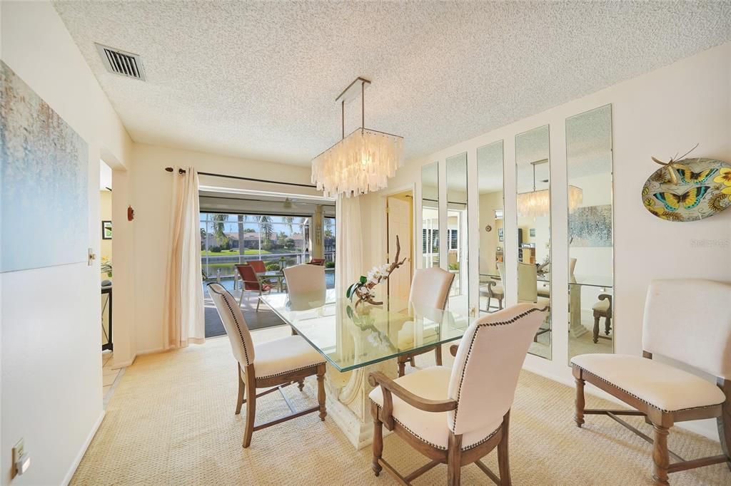 En Venta: $525,000 (3 camas, 2 baños, 2246 Pies cuadrados)