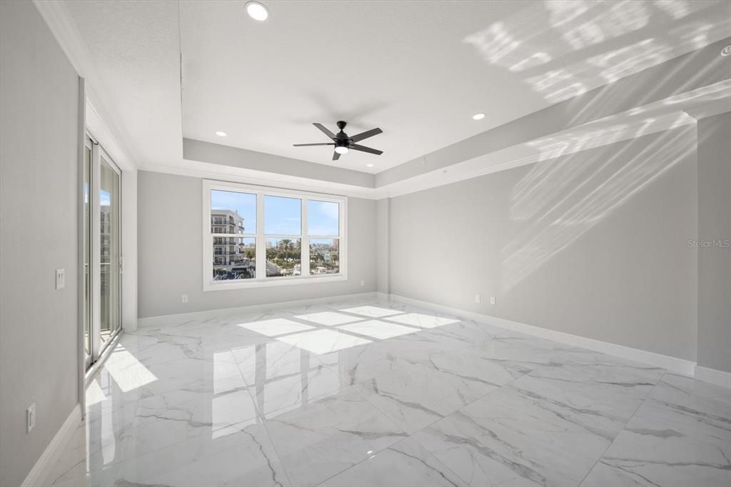 For Sale: $1,015,000 (3 beds, 2 baths, 1965 Square Feet)