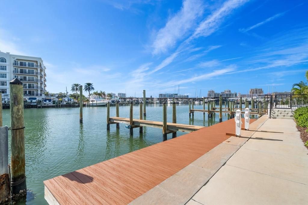 For Sale: $1,015,000 (3 beds, 2 baths, 1965 Square Feet)