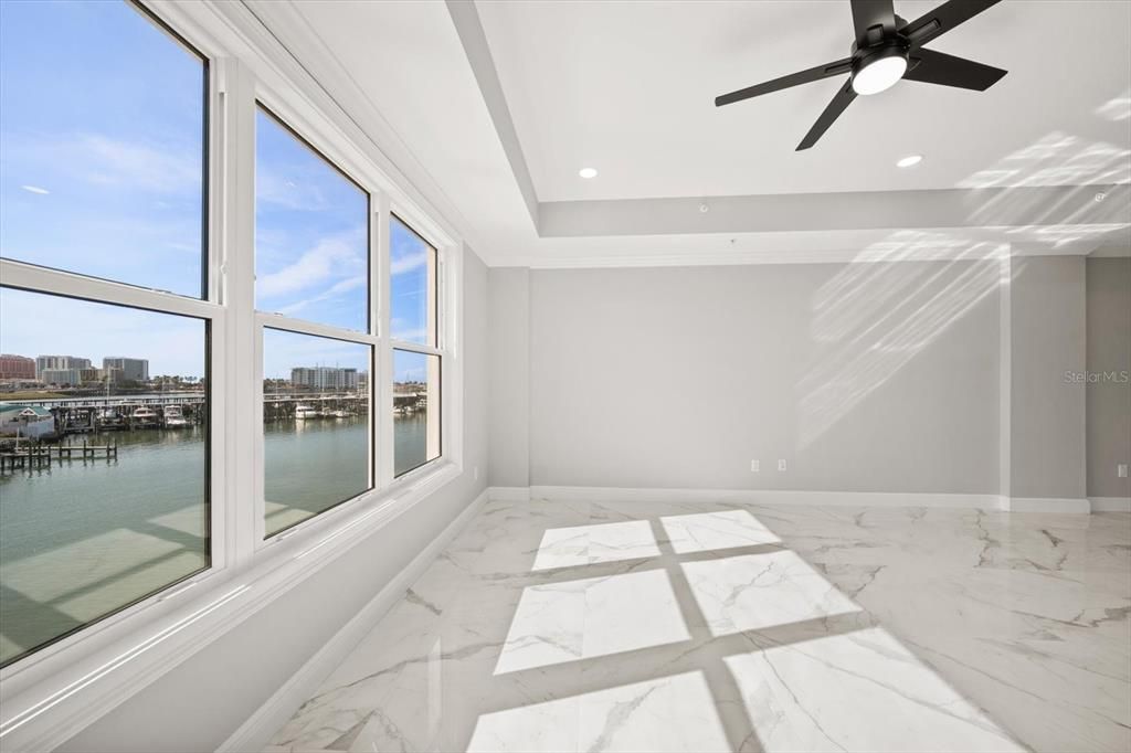 For Sale: $1,015,000 (3 beds, 2 baths, 1965 Square Feet)