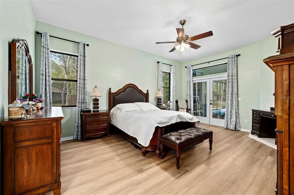 待售: $620,000 (4 贝兹, 3 浴室, 2540 平方英尺)