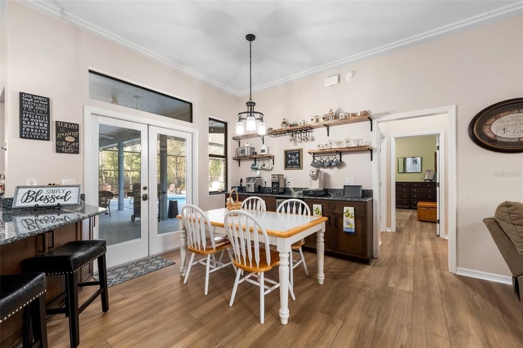 待售: $620,000 (4 贝兹, 3 浴室, 2540 平方英尺)