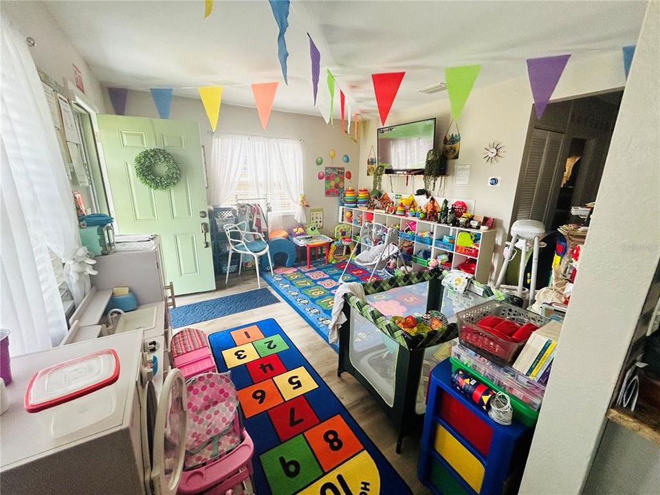 En Venta: $315,000 (3 camas, 1 baños, 955 Pies cuadrados)