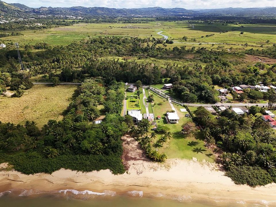 En Venta: $275,000 (0.22 acres)