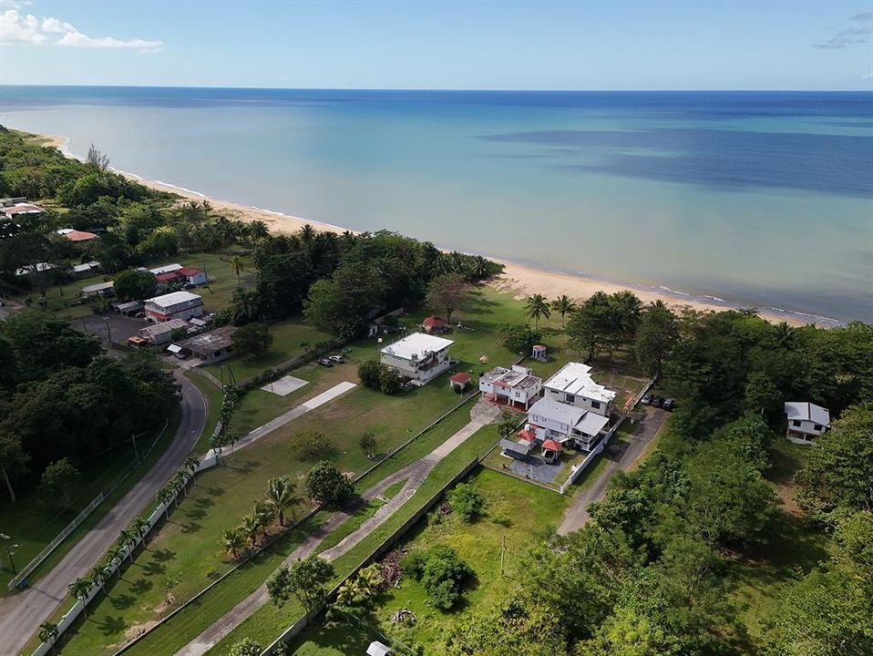 En Venta: $275,000 (0.22 acres)