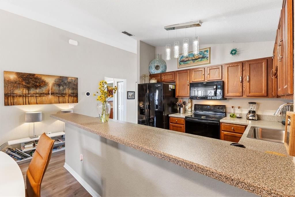 待售: $250,000 (2 贝兹, 2 浴室, 1122 平方英尺)