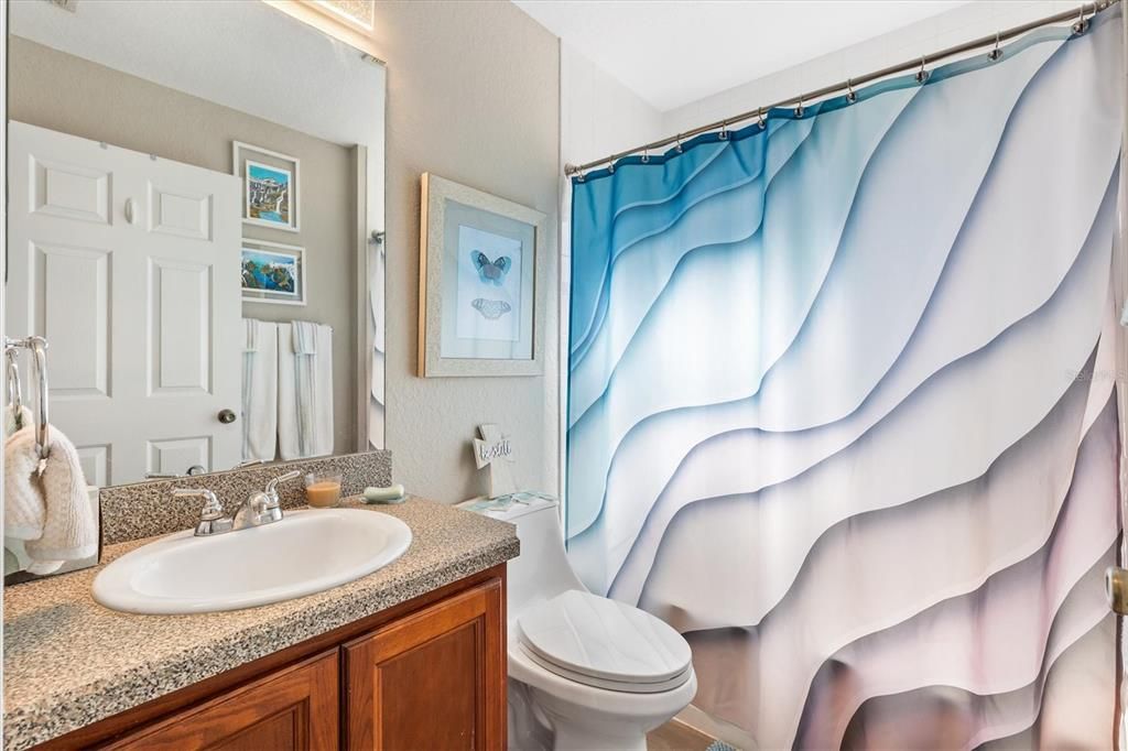 待售: $250,000 (2 贝兹, 2 浴室, 1122 平方英尺)