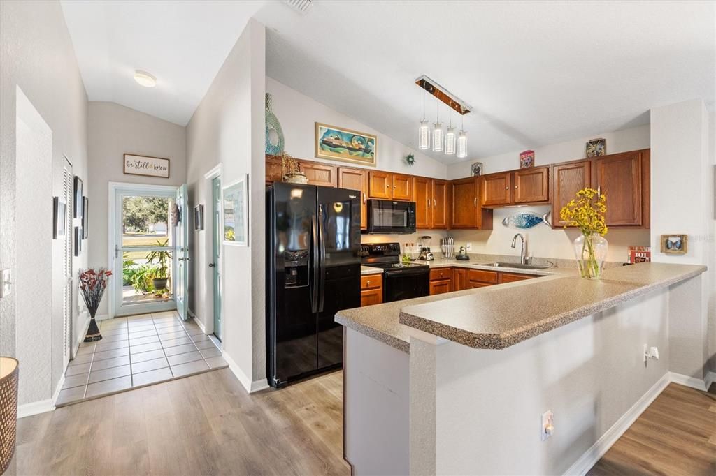 待售: $250,000 (2 贝兹, 2 浴室, 1122 平方英尺)