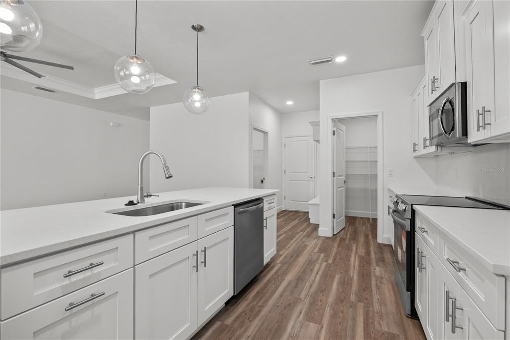 待售: $424,900 (3 贝兹, 2 浴室, 1700 平方英尺)