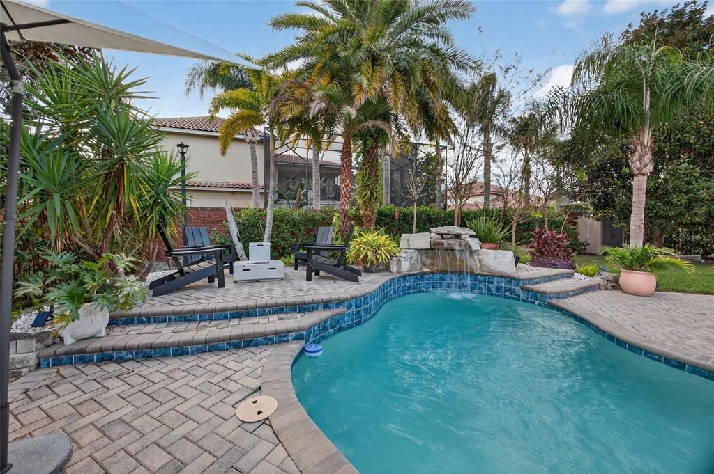 待售: $995,000 (5 贝兹, 3 浴室, 2843 平方英尺)