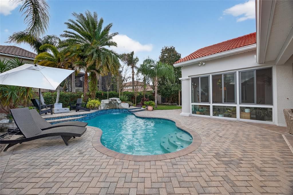 待售: $995,000 (5 贝兹, 3 浴室, 2843 平方英尺)