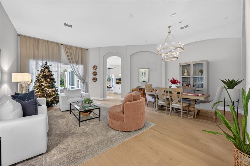 待售: $995,000 (5 贝兹, 3 浴室, 2843 平方英尺)