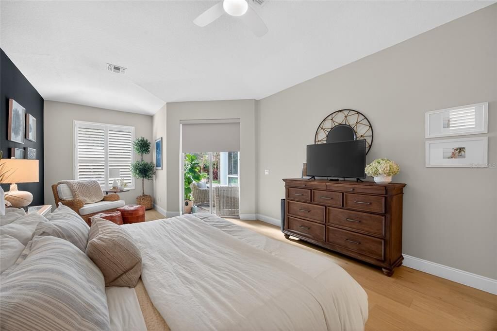 待售: $995,000 (5 贝兹, 3 浴室, 2843 平方英尺)