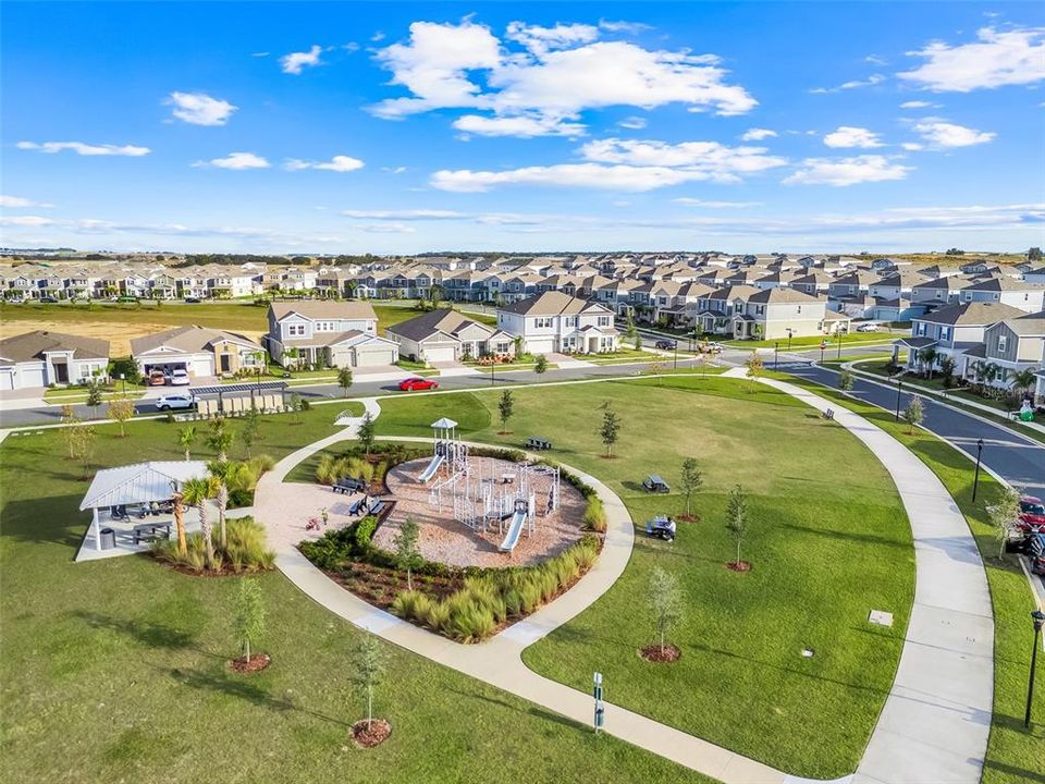 待售: $499,900 (5 贝兹, 2 浴室, 2370 平方英尺)