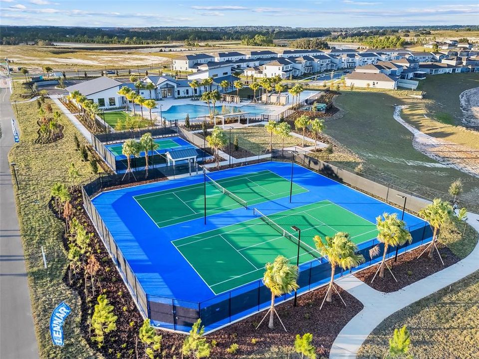 待售: $499,900 (5 贝兹, 2 浴室, 2370 平方英尺)