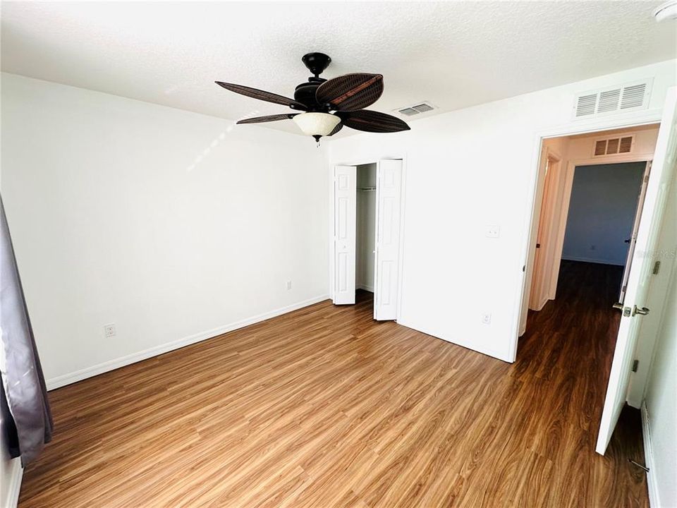 For Sale: $295,000 (3 beds, 2 baths, 1511 Square Feet)