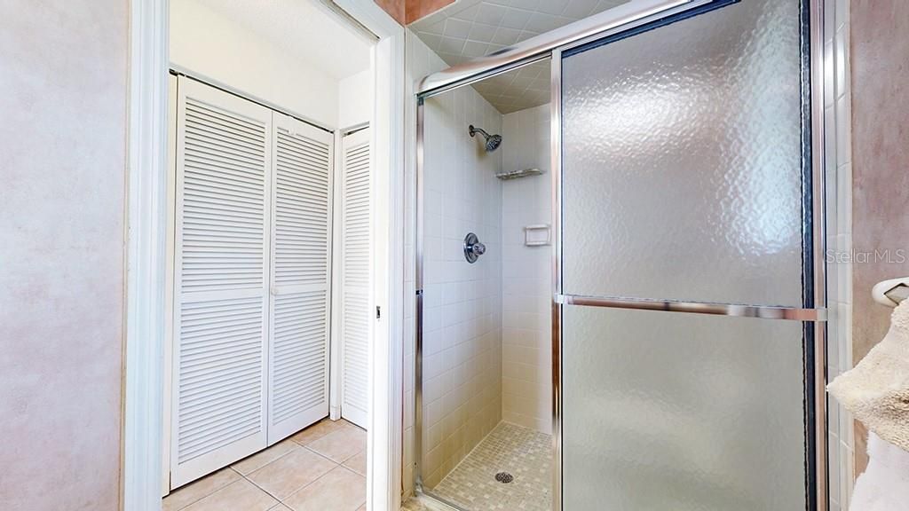 For Sale: $429,900 (3 beds, 2 baths, 1514 Square Feet)