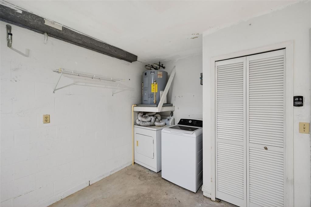 En Venta: $329,000 (2 camas, 2 baños, 1470 Pies cuadrados)