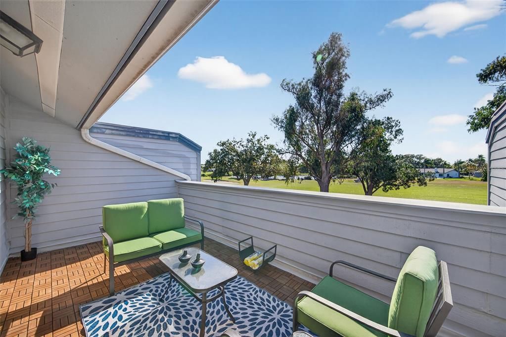 En Venta: $329,000 (2 camas, 2 baños, 1470 Pies cuadrados)