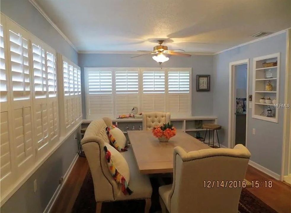 待售: $339,900 (2 贝兹, 1 浴室, 1271 平方英尺)