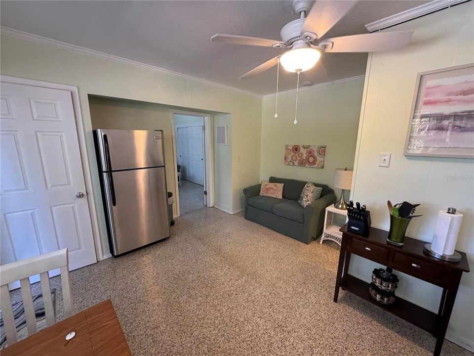 For Rent: $1,350 (1 beds, 1 baths, 540 Square Feet)