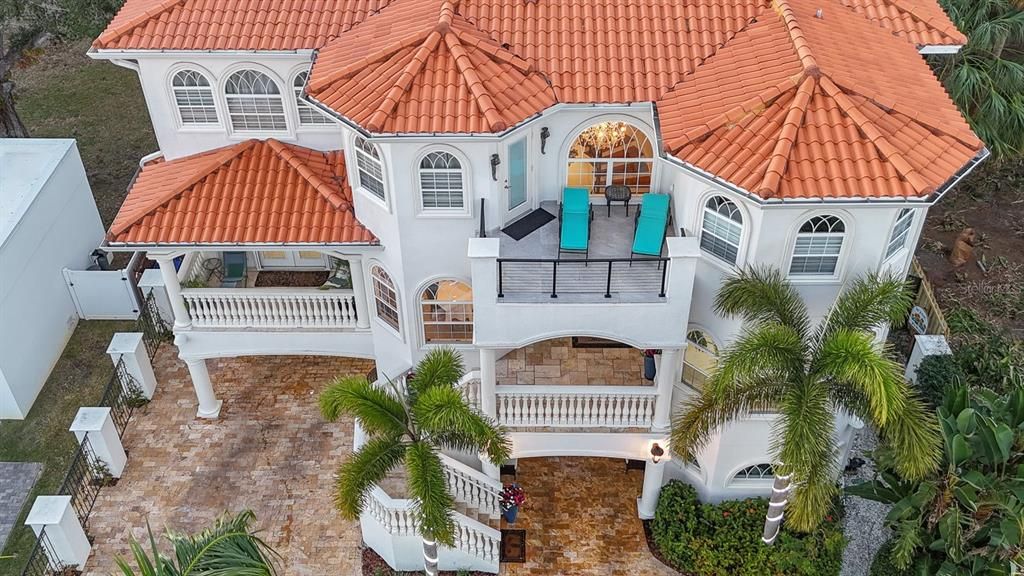 En Venta: $3,399,000 (6 camas, 5 baños, 5837 Pies cuadrados)