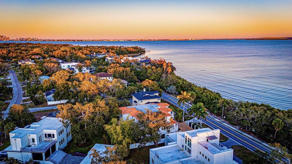 En Venta: $3,399,000 (6 camas, 5 baños, 5837 Pies cuadrados)