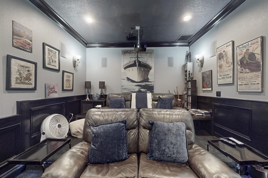 En Venta: $3,399,000 (6 camas, 5 baños, 5837 Pies cuadrados)