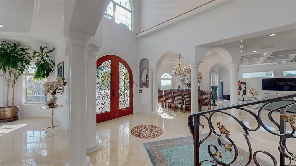 En Venta: $3,399,000 (6 camas, 5 baños, 5837 Pies cuadrados)