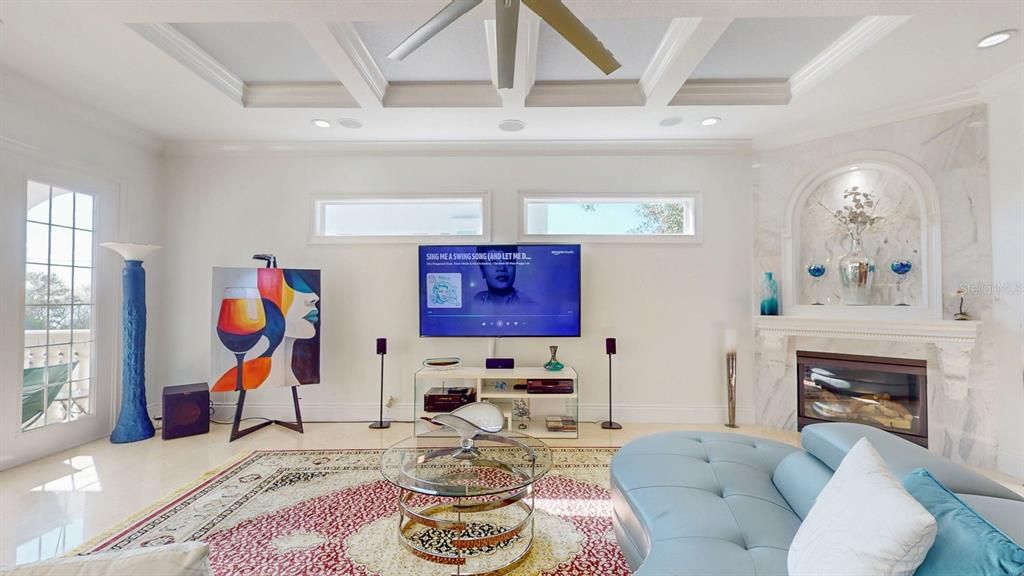 En Venta: $3,399,000 (6 camas, 5 baños, 5837 Pies cuadrados)