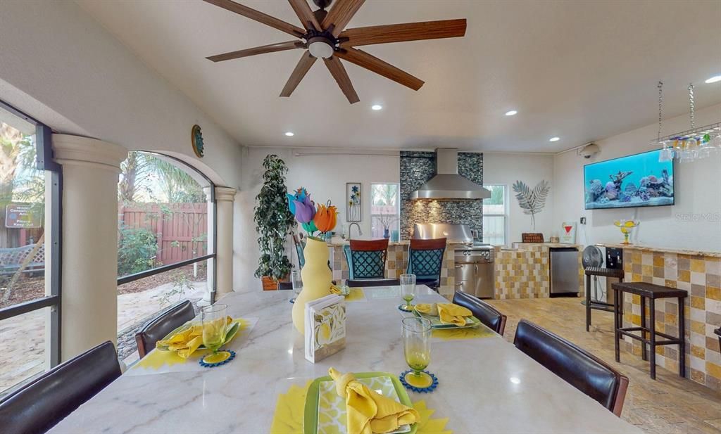 En Venta: $3,399,000 (6 camas, 5 baños, 5837 Pies cuadrados)