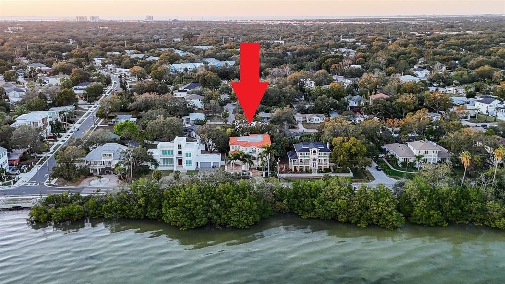 En Venta: $3,399,000 (6 camas, 5 baños, 5837 Pies cuadrados)