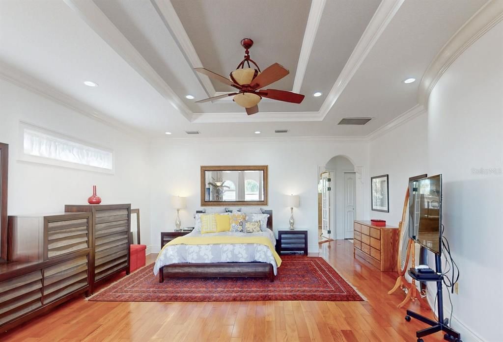 En Venta: $3,399,000 (6 camas, 5 baños, 5837 Pies cuadrados)