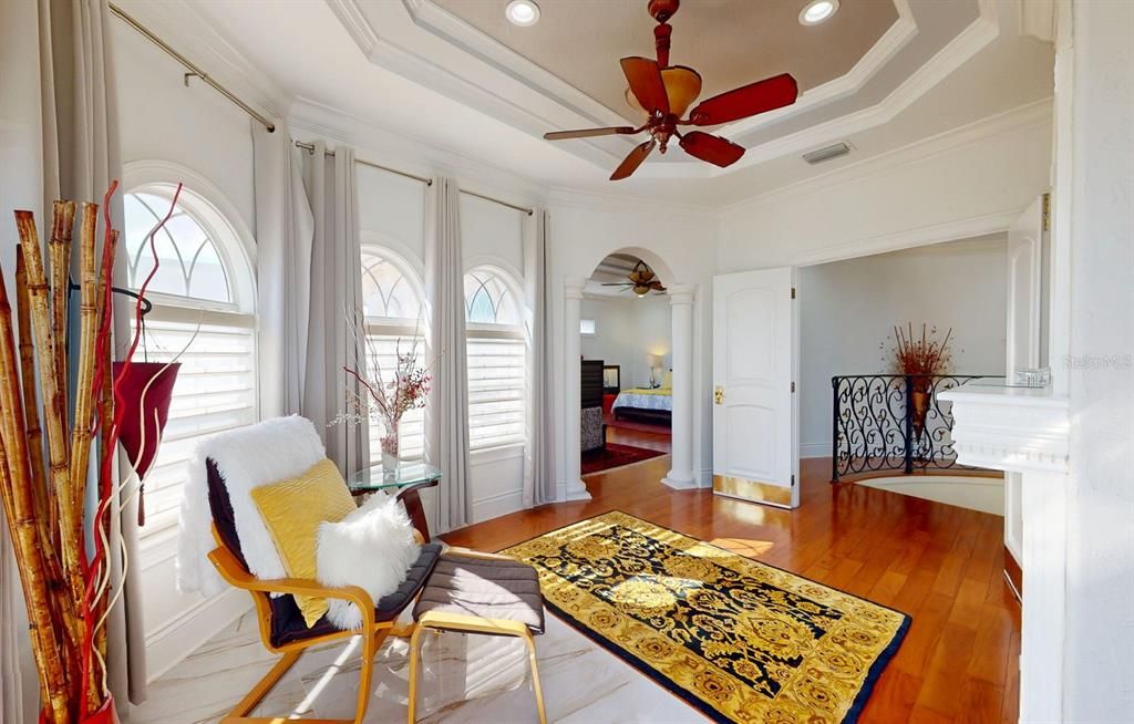 En Venta: $3,399,000 (6 camas, 5 baños, 5837 Pies cuadrados)