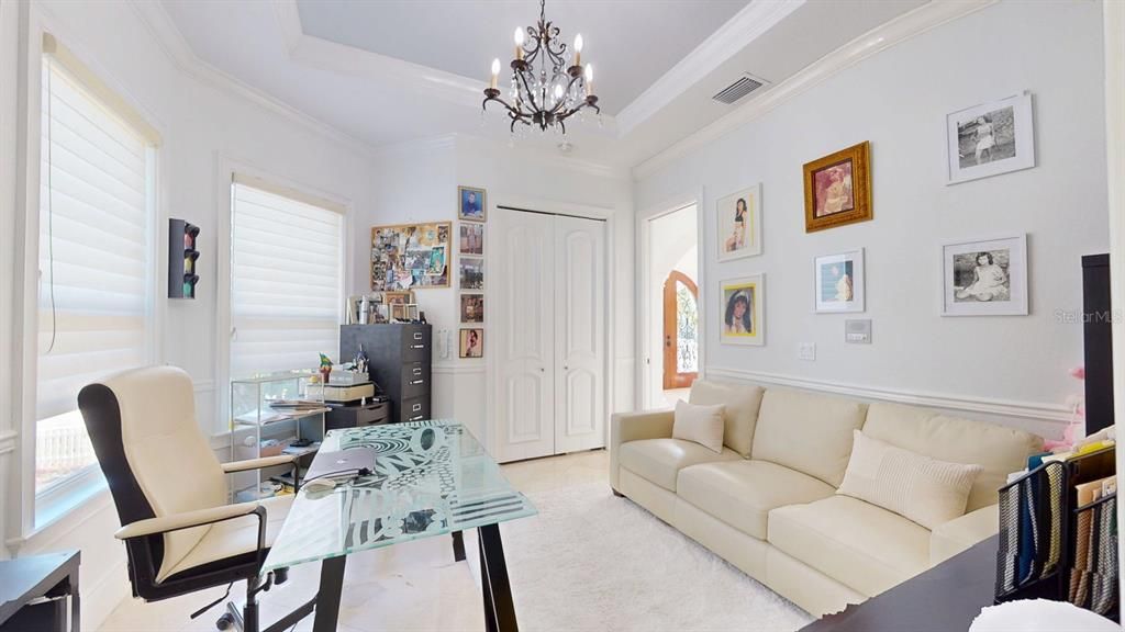 En Venta: $3,399,000 (6 camas, 5 baños, 5837 Pies cuadrados)